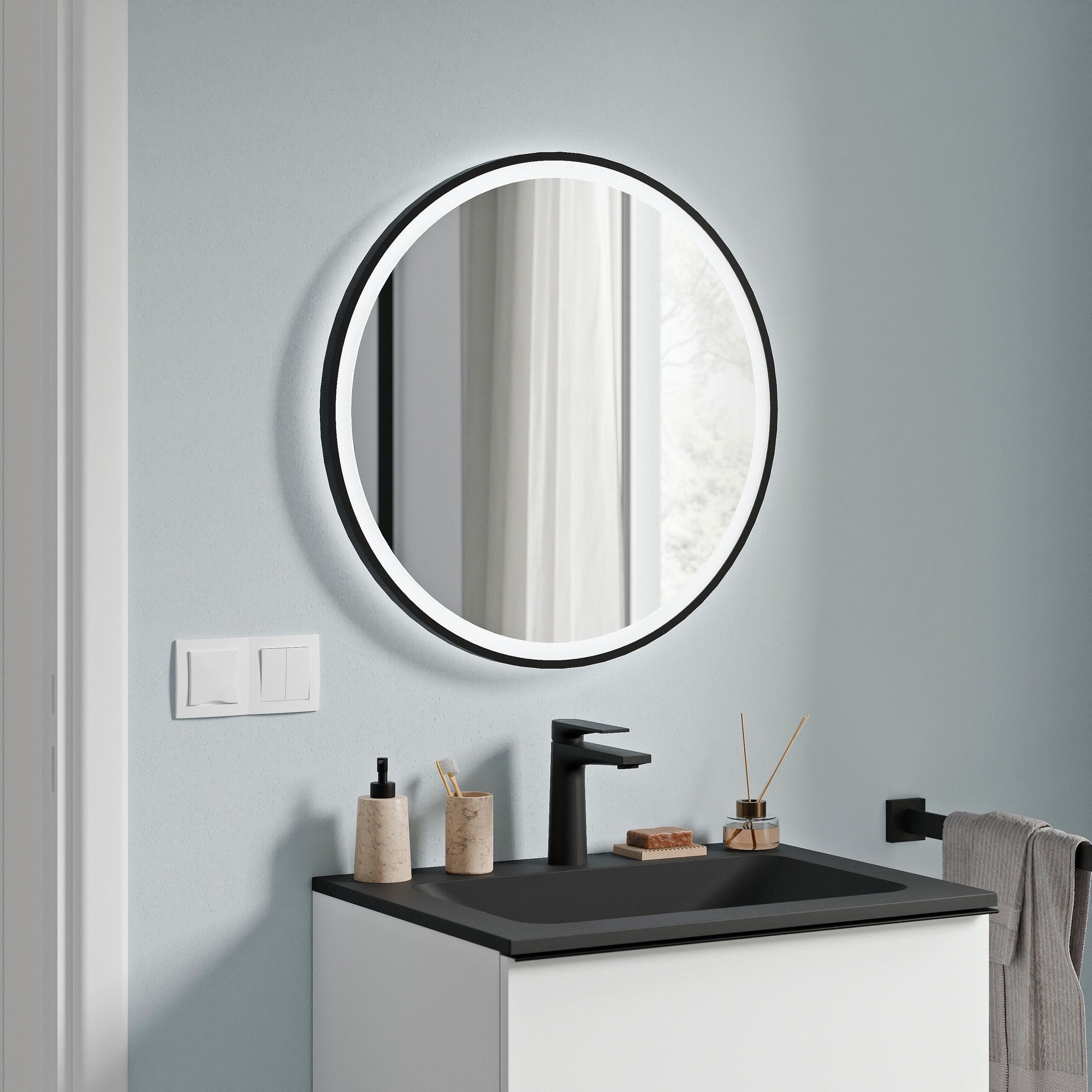 Miroir de salle de bains VARO FRAME rond