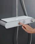 Système de douche Duravit avec thermostat et tablette en verre