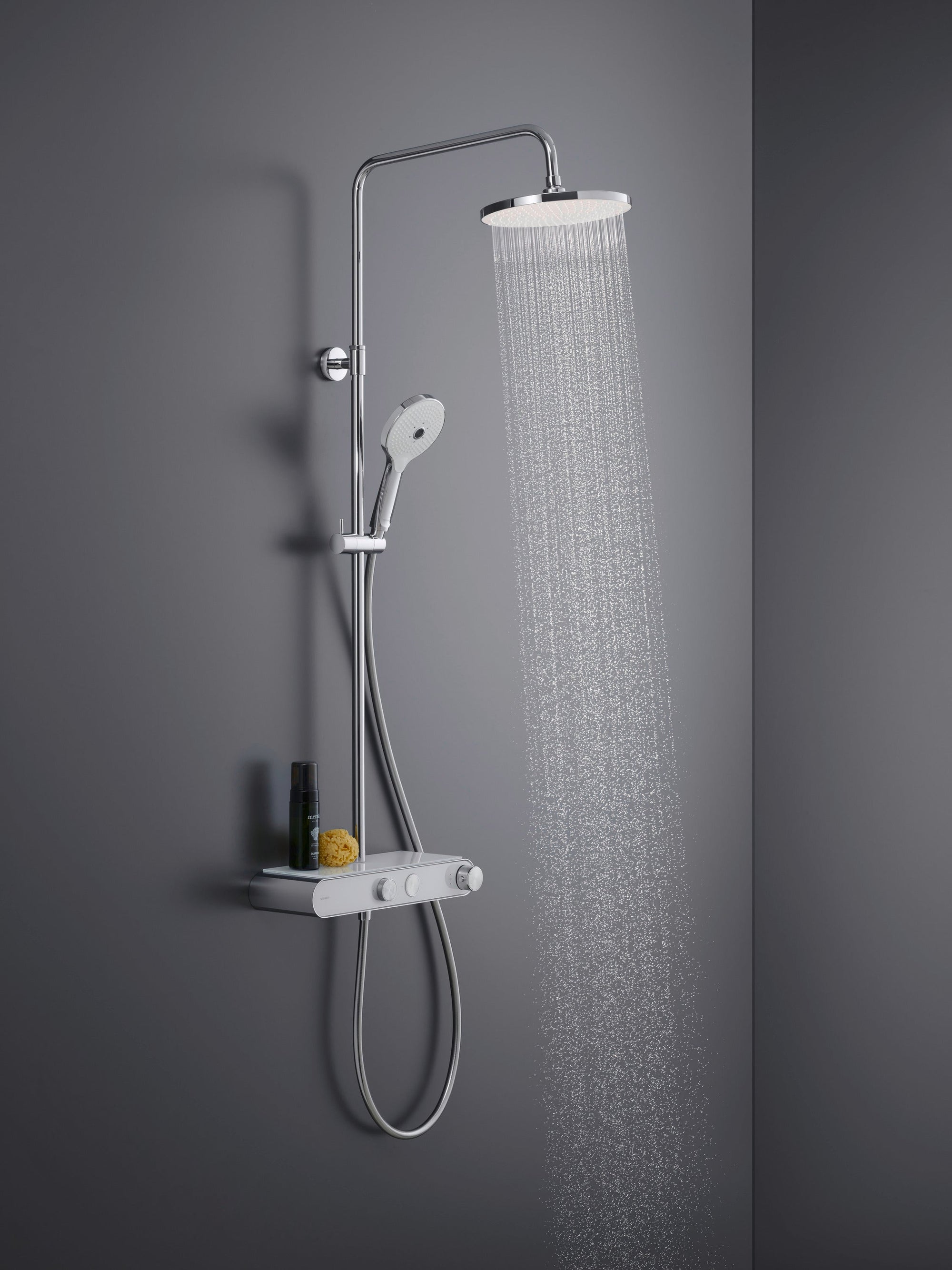 Système de douche Duravit avec thermostat et tablette en verre