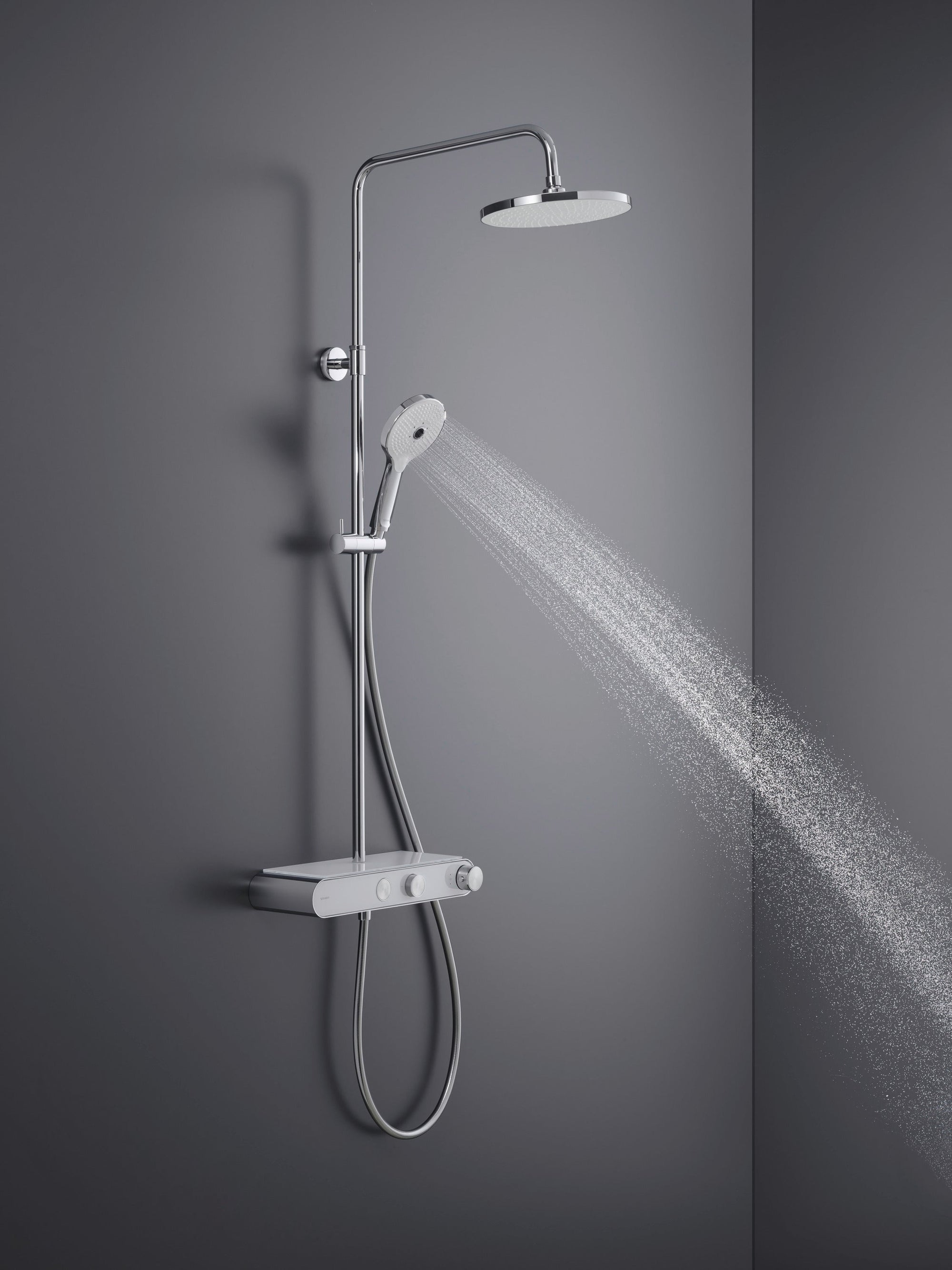 Système de douche Duravit avec thermostat et tablette en verre